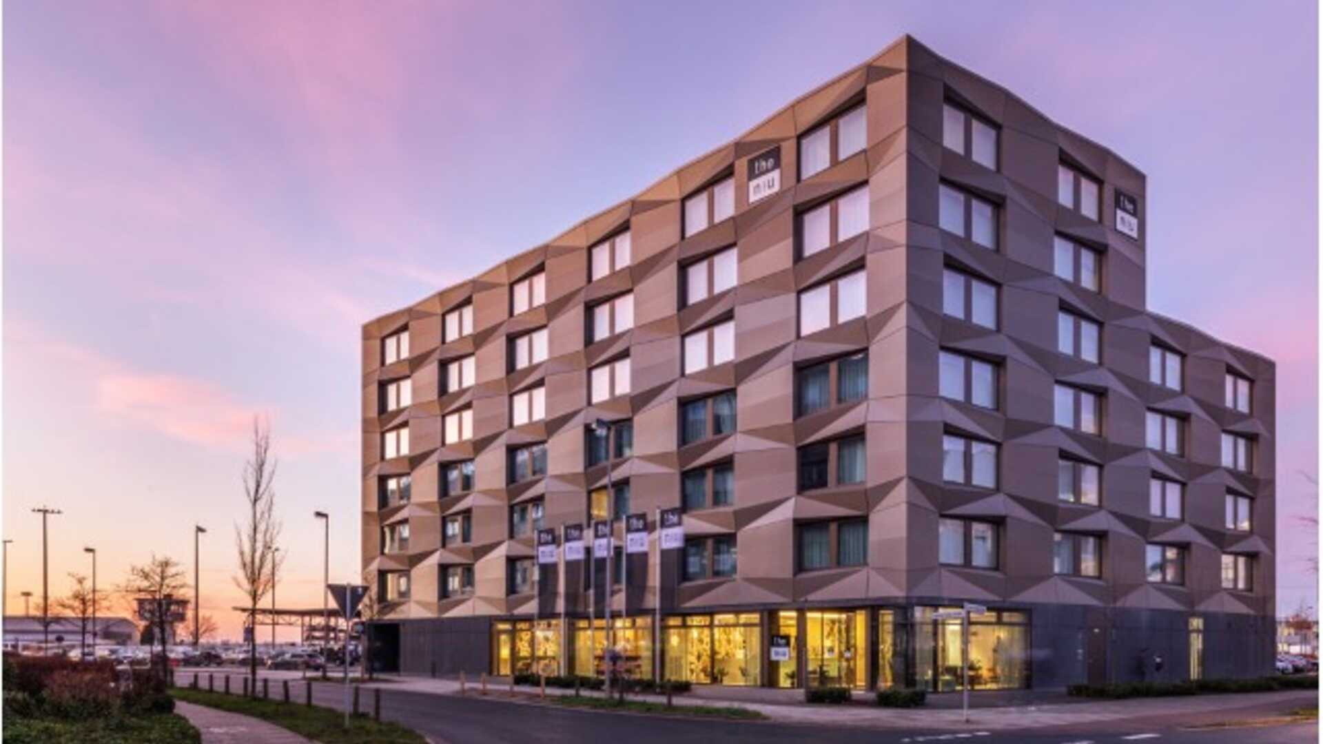 NIU Hotel.jpg